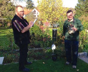 Die Mitarbeiter des DWD an der Wetterstation Ansbach-Schalkhausen am 30.10.2013