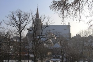 Weisse Glitzerwelt Dank Industrieschnee am 14. Februar über der Ansbacher City.