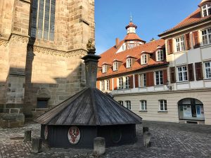 Die milde Februarsonne bescherte heute, 15. Februar 2017, erstmals in diesem Jahr über 10 Grad plus in Ansbach. Foto: Goede