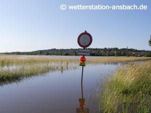 17. Juni 2007: Sommerhochwasser an der Altmühl bei Herrieden, in nur 3 Wochen (29.05.07, 16.06.07 und 21.06.07) wurde 3 x die Meldestufe 3 überschritten!